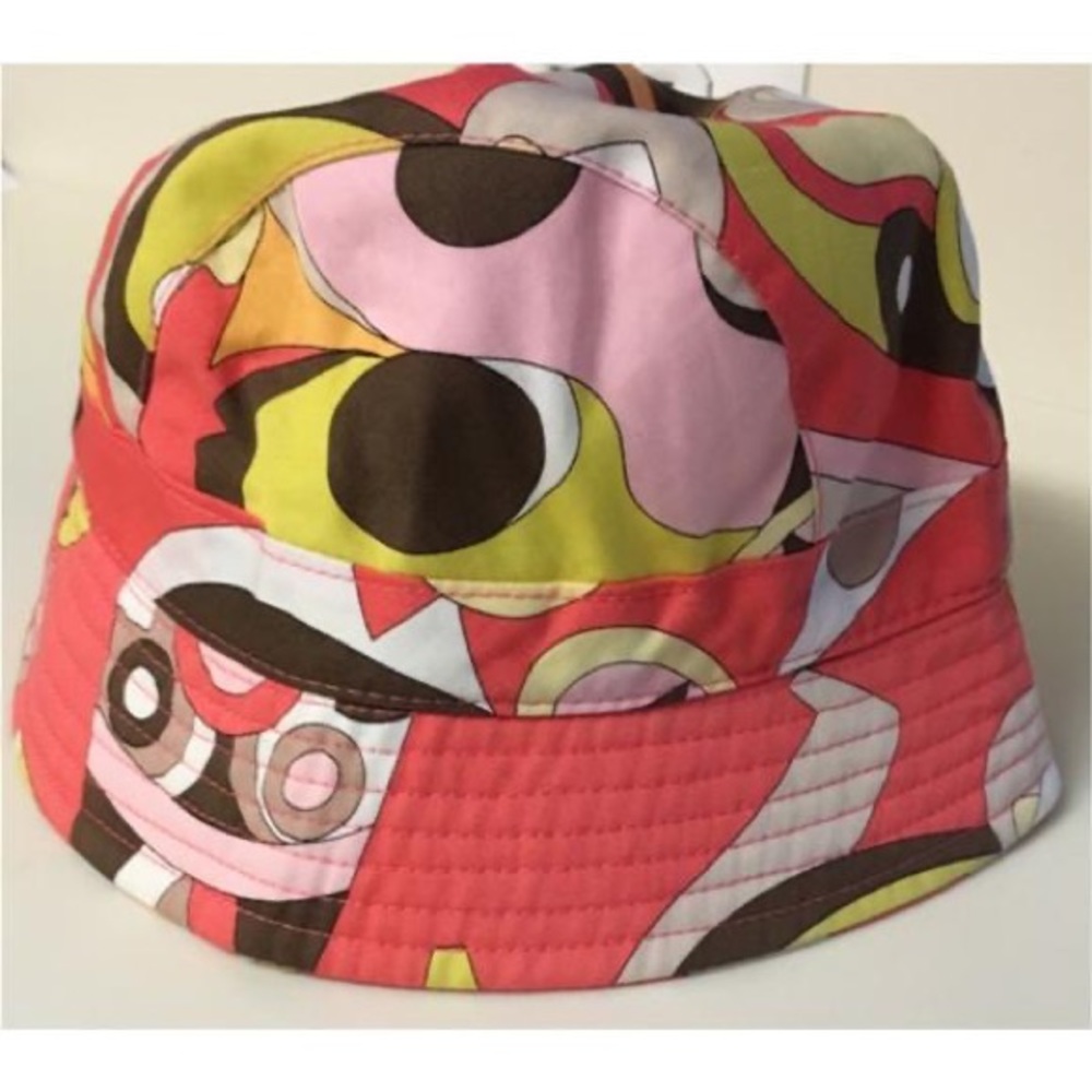 SOLD- Emilio Pucci Bucket Hat Stella